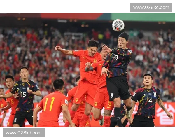 中超与世界杯的交织:球员交流、赛事发展与全球足坛影响 中超与世界杯的交织:球员交流、赛事发展与全球足坛影响