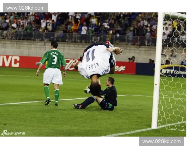 克洛泽世界杯进球纪录突破16球，成历史最佳射手创造新传奇